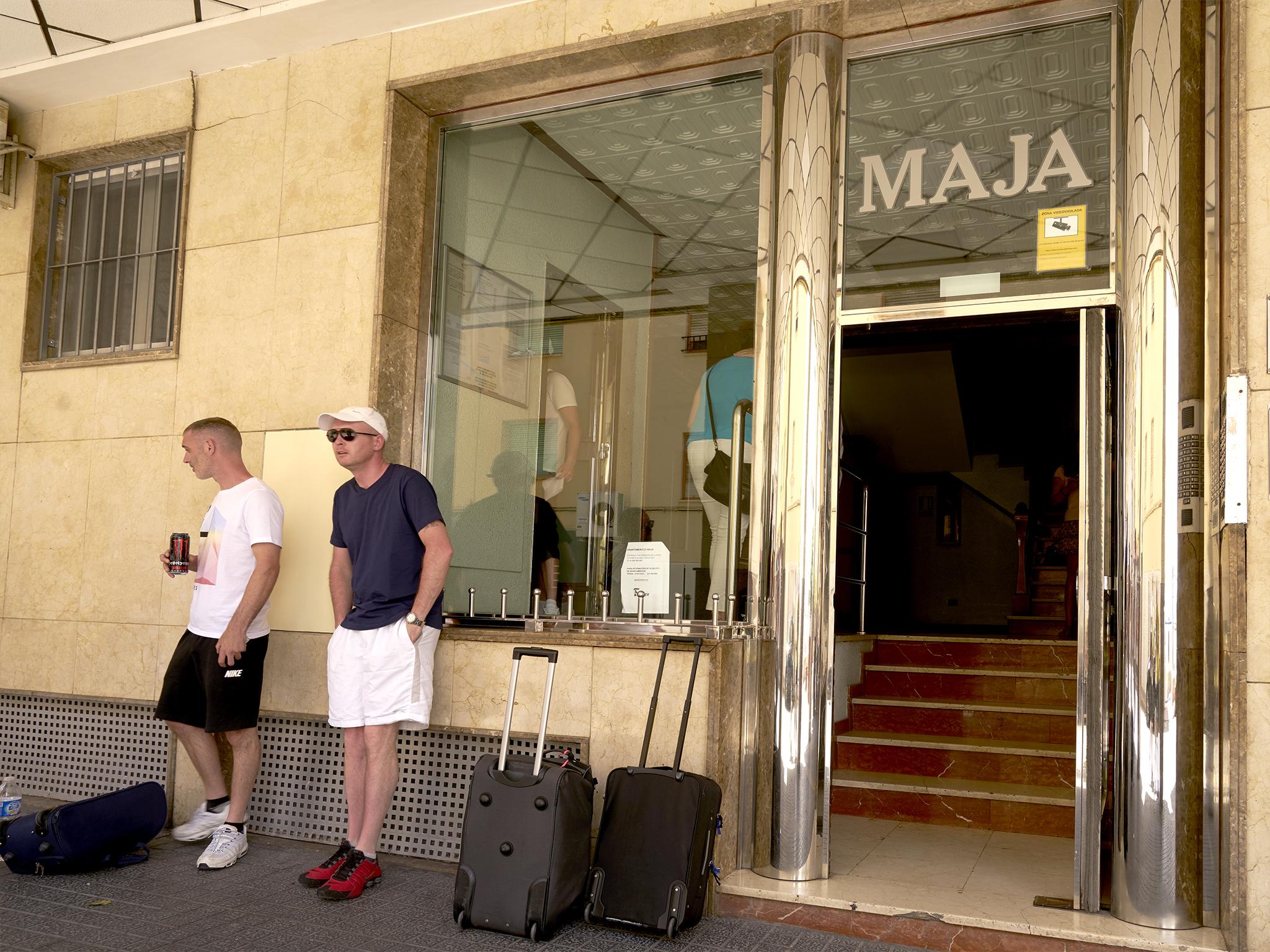 Apartamentos Maja Benidorm Ngoại thất bức ảnh
