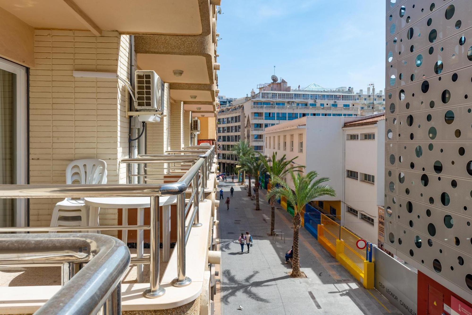 Apartamentos Maja Benidorm Ngoại thất bức ảnh